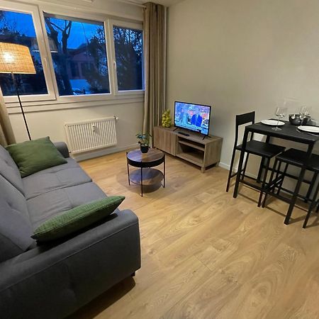 Le Wimbledon Daire Chalon-sur-Saône Dış mekan fotoğraf